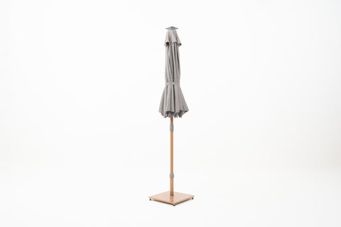 Centerpost Parasol with LED Lights