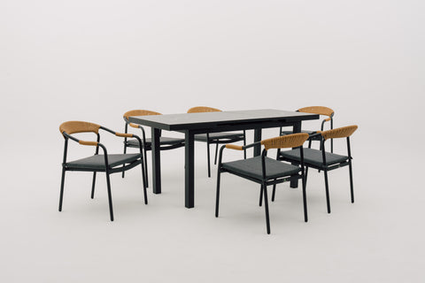 ALMONTE-XANTHI Outdoor Dining Set