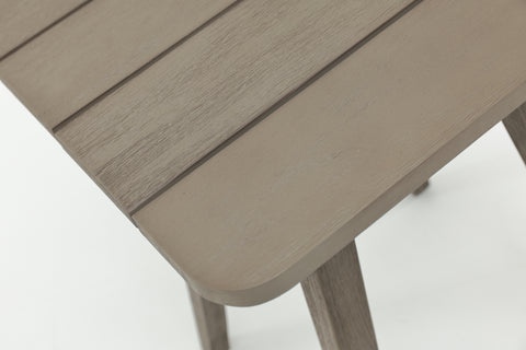 CASTLANDS Outdoor Dining Table