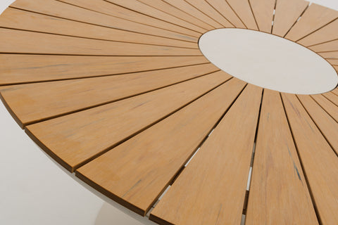 FIJORA Round Outdoor Dining Table in ivory colour with Synthetic Wood & Sintered Stone Top