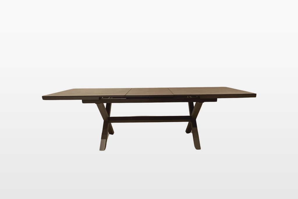 HEYDEN Extendable Outdoor Dining Table