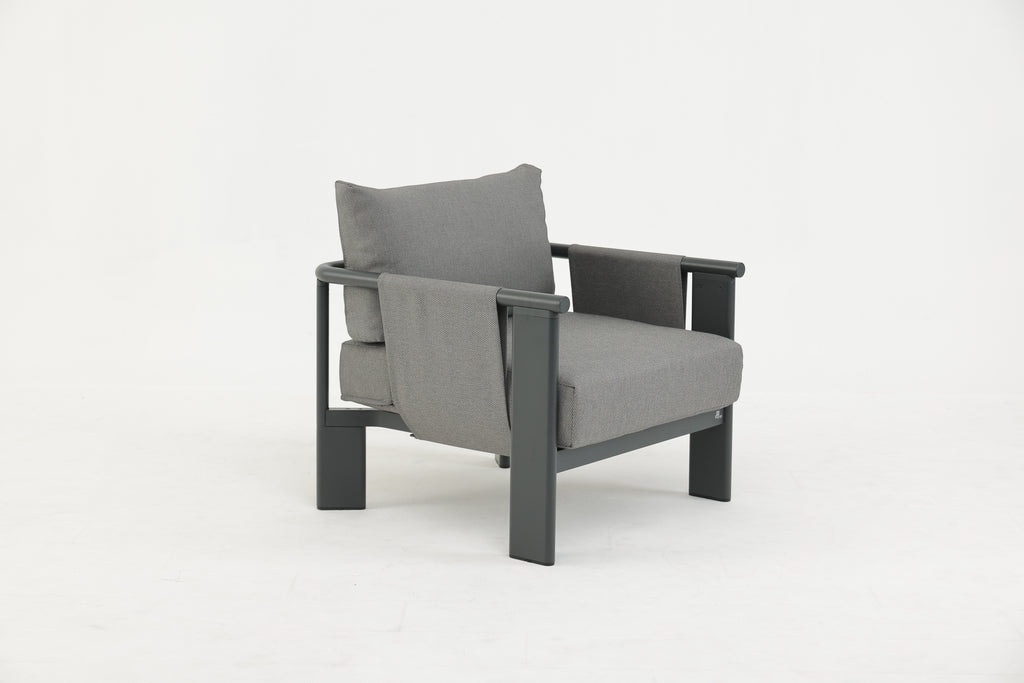 METSOVO Outdoor Lounge Chair
