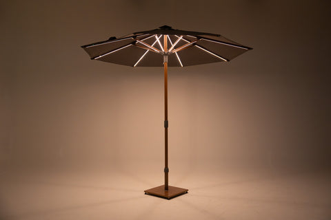 Centerpost Parasol with LED Lights
