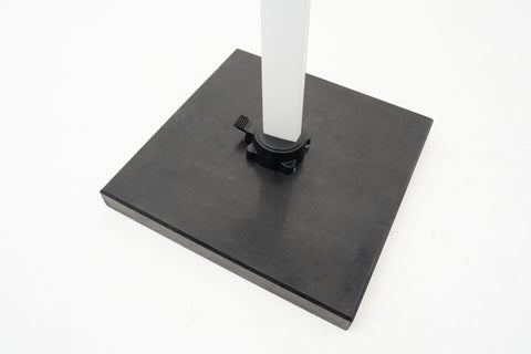 SOLEAF Cantilever Parasol with White Canopy