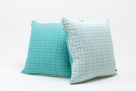 ARTEMIS Outdoor Cushion (Color: Calm Cyan / Motif: Mosaic)